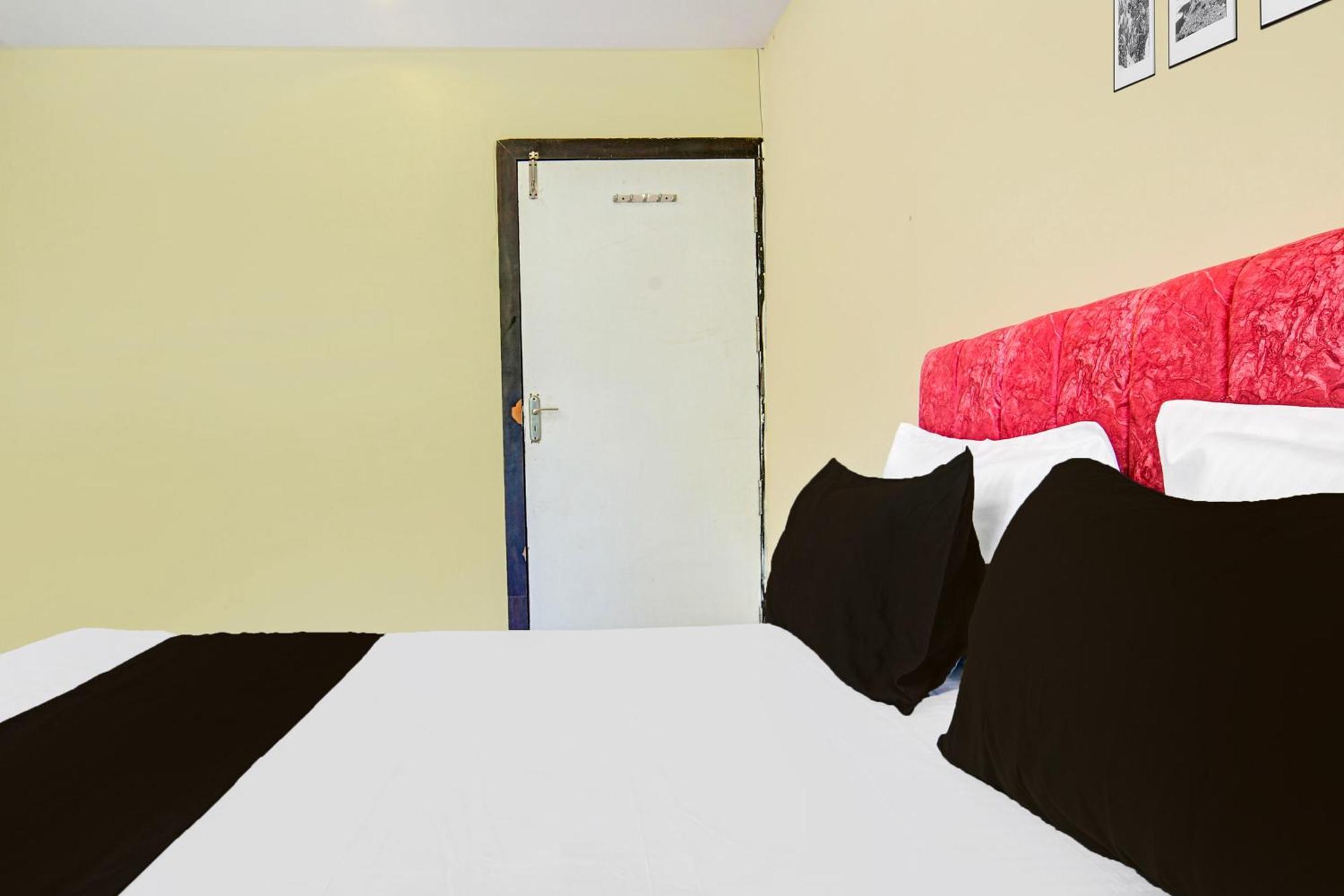 Hotel O Paradise Indore